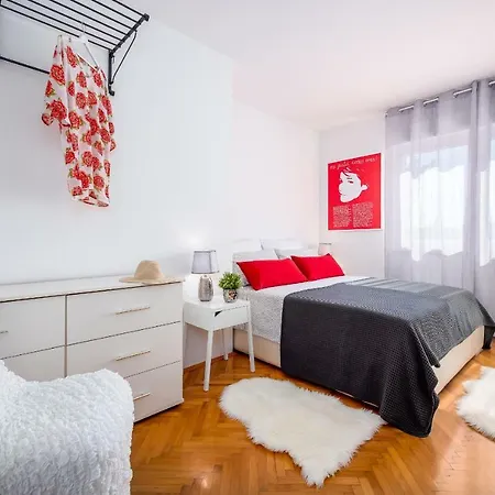 Cookie Apartment Pula